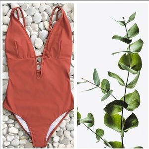 Cupshe adorable braided strap one piece NWT